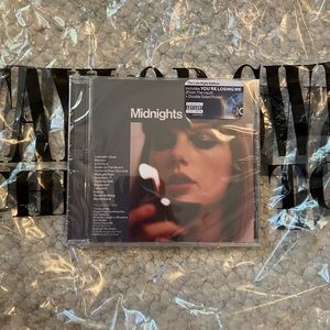 MIDNIGHTS TILL DAWN CD!!🕰️🕰️🕰️